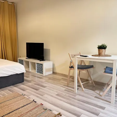 108 By Cosher Apartment