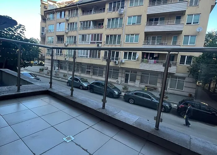 108 By Cosher * Sofía